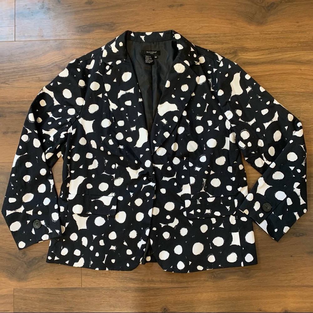 Sandro blazer 2x single button black and white